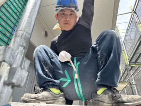 ち股のコーキング屋